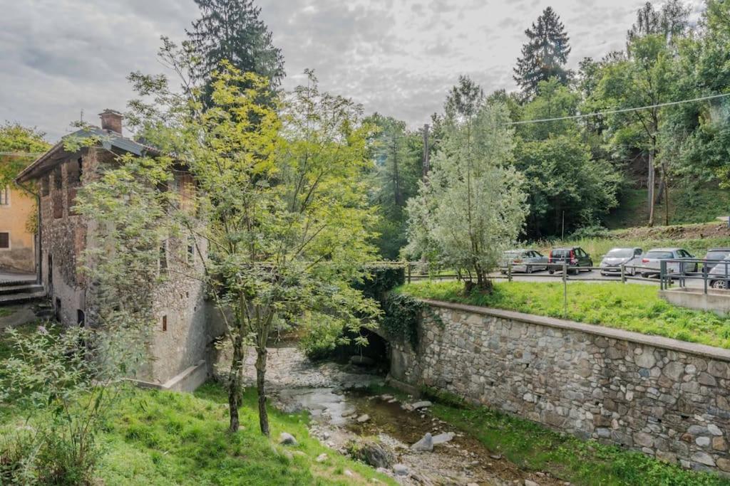Relax In Nature And Lake Free Parking Luino Esterno foto